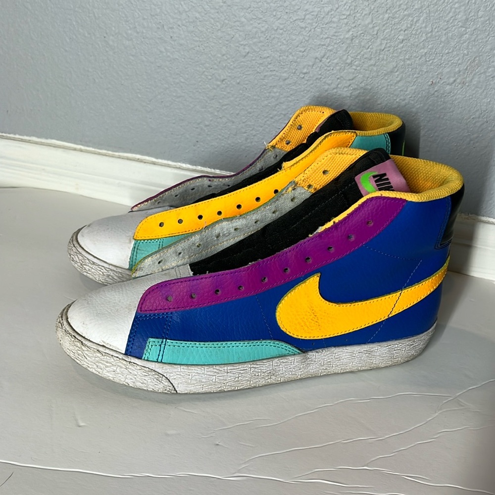 NIKE Multicolor sneakers